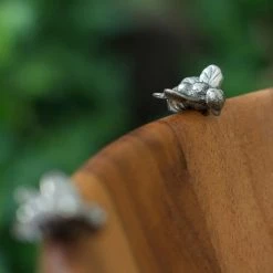 Vagabond House Garden Friends Bee Hive Salad Serving Bowl 9 Vagabond House Garden Friends Bee Hive Salad Serving Bowl