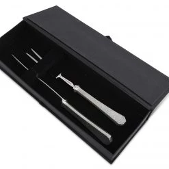 Vagabond House Hammered Carving Set Garden Friends