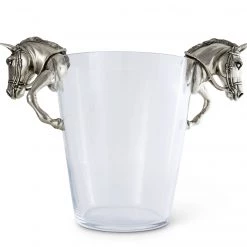 Vagabond House Show Horse Champagne Tub Equestrian