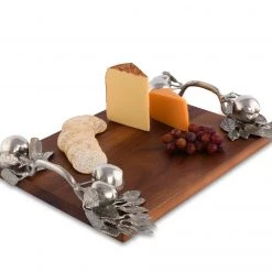 Vagabond House Apple Cheese Tray