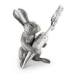 Vagabond House Rabbit Carrot Salt & Pepper Set