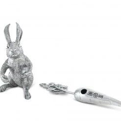 Vagabond House Rabbit Carrot Salt & Pepper Set