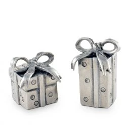 Vagabond House Christmas Package Place Card Holder Pair