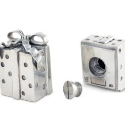 Vagabond House Christmas Package Salt And Pepper 12 Vagabond House Christmas Package Salt And Pepper