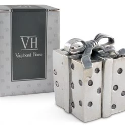 Vagabond House Christmas Package Salt And Pepper 17 Vagabond House Christmas Package Salt And Pepper