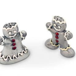Vagabond House Christmas Gingerbread Couple Salt & Pepper Set